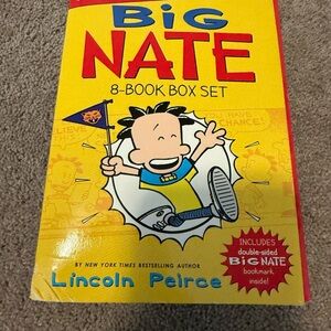 Big Nate 8-Book Box Set - Yellow and Red